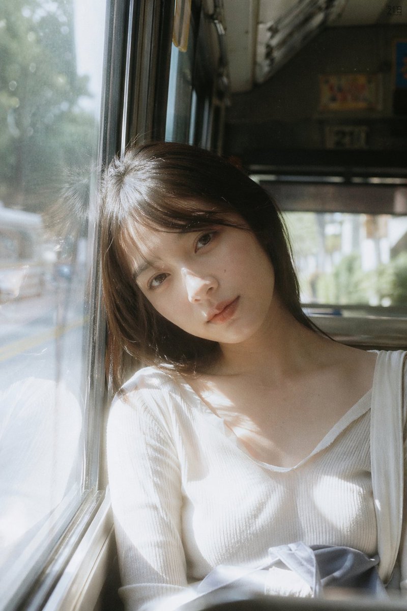 公交车窗胶片美学